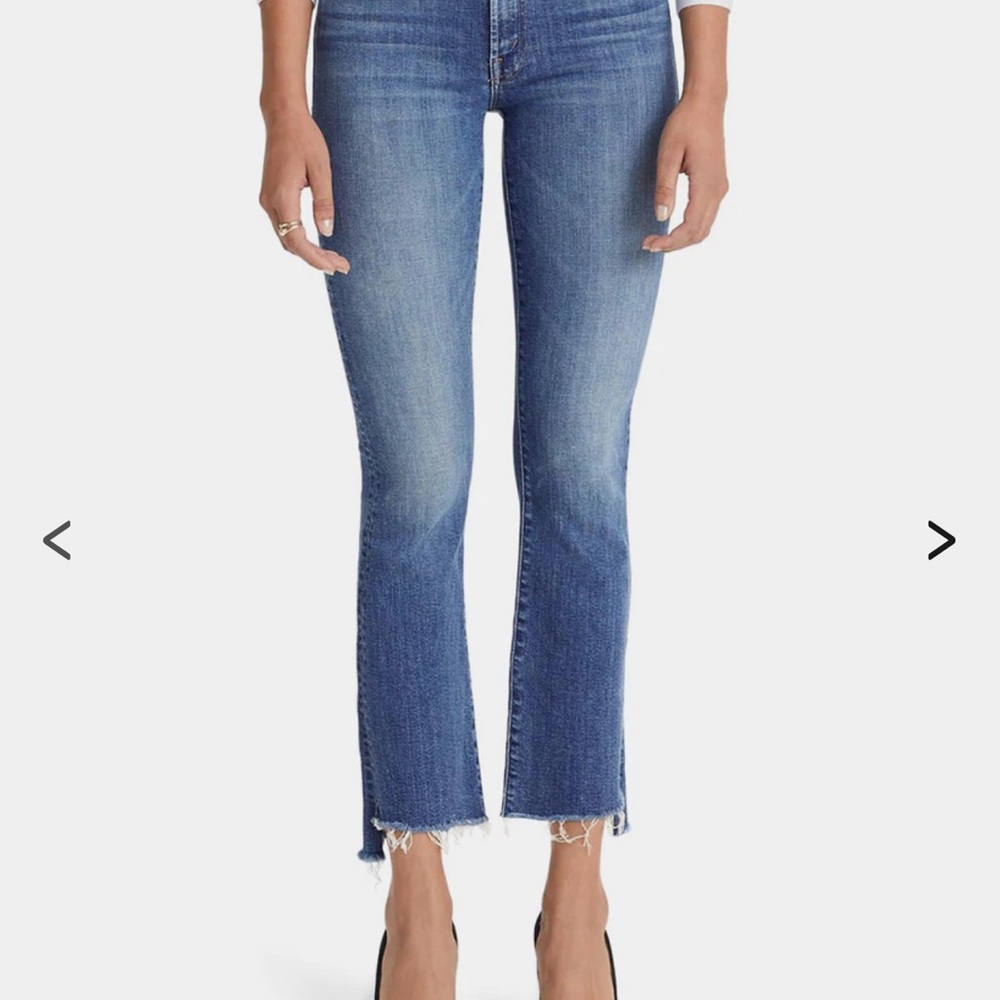 MOTHER denim
Insider Crop Step Fray Wild Game Jeans Size 27